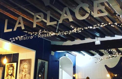 Saint-Amand-Montrond Hotel | Hotel LA PLACE
