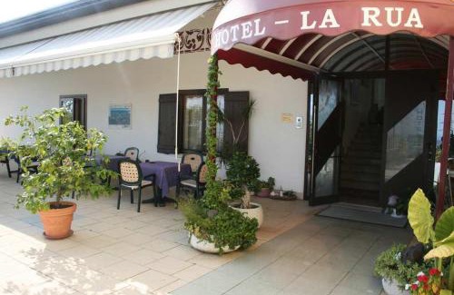 Carre Hotel | Hotel La Rua