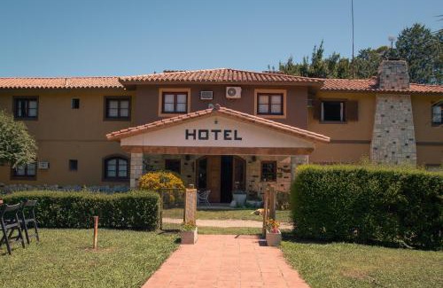 Alta Gracia Hotel | Hotel Lago Los Molinos
