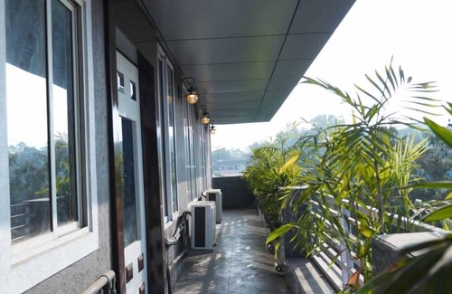 Ranchi Hotel | Hotel Lakefront