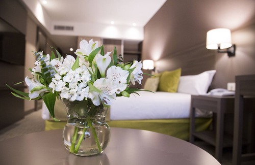 La Plata Hotel | Hotel Land Plaza La Plata