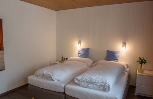 Unteriberg Hotel | Hotel Landgasthof Rosslipost