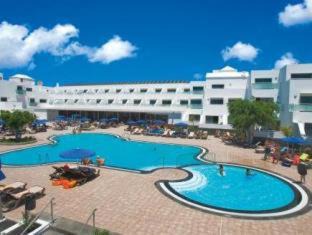 Los Pocillos Hotel | Hotel Lanzarote Village