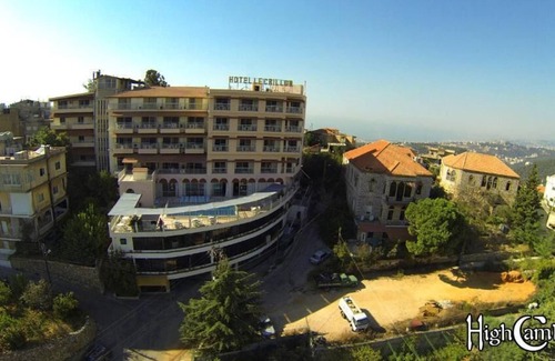 Broumana Hotel | Hotel Le Crillon