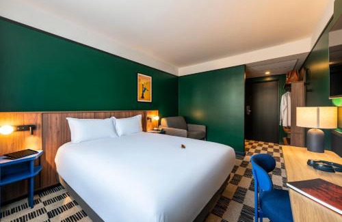 Jean Moulin - Marius Berliet Hotel | Hotel Le Lumière