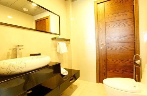 Zouk El Kharab Hotel | Hotel Le Noble