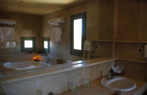 Old Town Hotel | Hotel Leonor de Aquitania