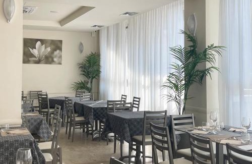 Rivazzurra Hotel | Hotel Little