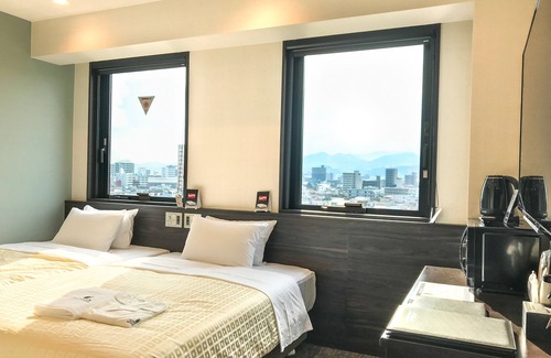 Naka Ward Hotel | HOTEL LiVEMAX Hiroshima Funairimachi Riverside