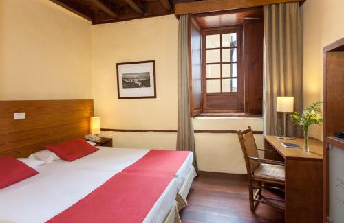 Garachico Hotel | Hotel LIVVO La Quinta Roja