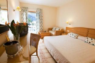 Puerto de Mogan Hotel | Hotel LIVVO Puerto de Mogán