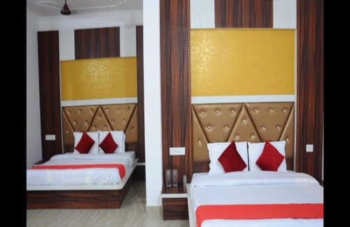 Katra Hotel | Hotel Lords Paradise