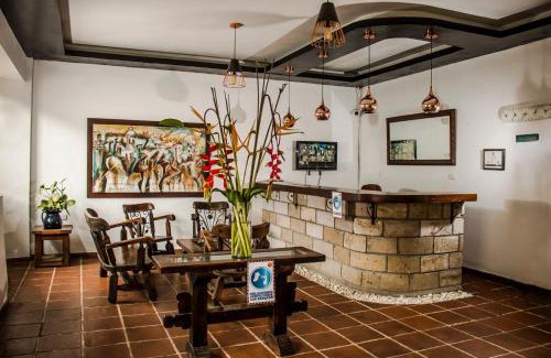 Popayan Hotel | Hotel Los Portales Inn