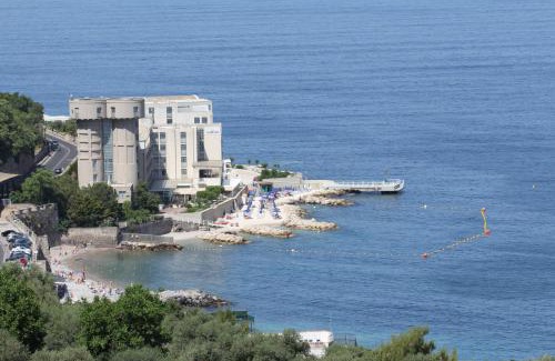 Castellammare di Stabia Hotel | Hotel Lucia