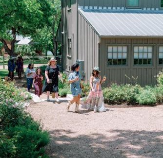 Round Top Hotel | Hotel Lulu