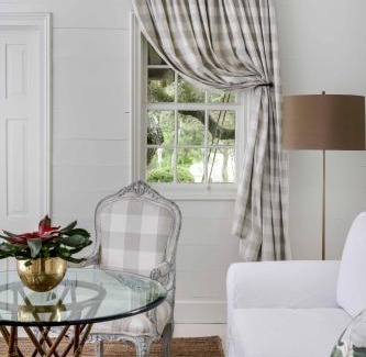 Round Top Hotel | Hotel Lulu