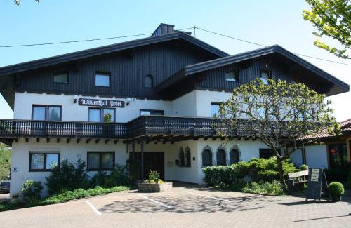 Elm Hotel | Hotel Mühlenthal GmbH