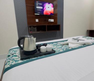 Khattalwada Hotel | Hotel Madhav inn