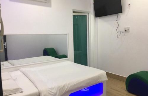 Hoa Thanh Hotel | Hotel MAI TUAN Phạm Hùng