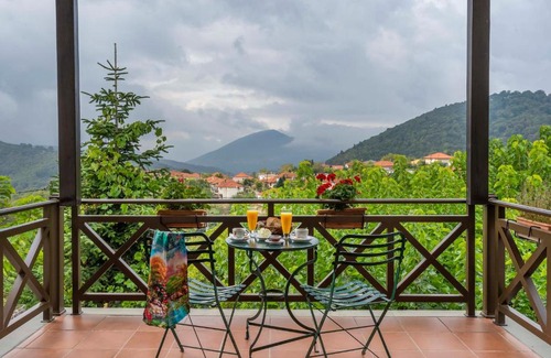 Agrafa Hotel | Hotel Makkas