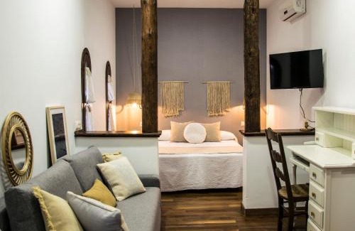 Los Gallos-Cerromolino Hotel | Hotel Mariantonia