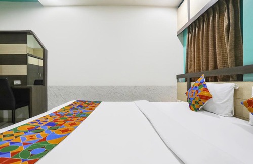 Surat Hotel | Hotel Merit