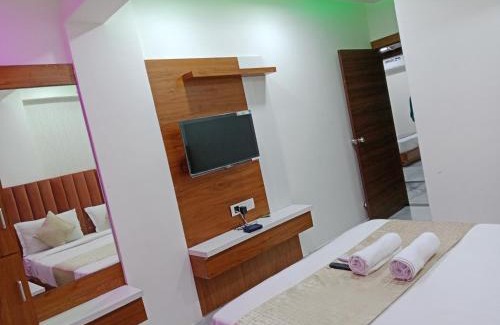 Vadodara House | Hotel Metro AC Room
