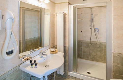 Diano Marina Hotel | Hotel Metropol