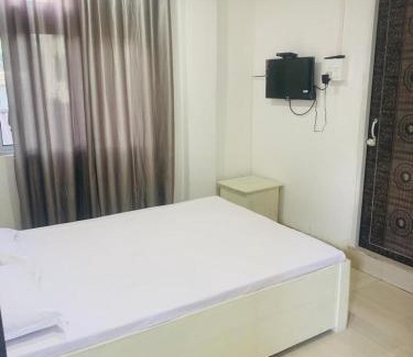 Tezpur Hotel | Hotel Middletown
