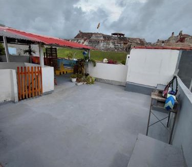 Pie del Cerro Hotel | Hotel Mirador del Castillo