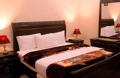 Lahore Hotel | Hotel Moon Light view