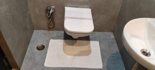 Varanasi Hotel | Hotel Naman Palace