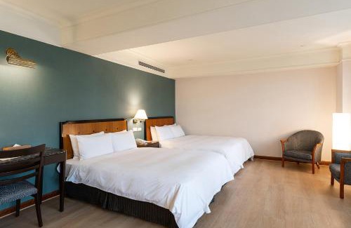 West District Hotel | Hotel National