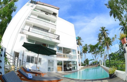 Tangalle Apartment | Hotel near by beach and fully comfortable rooms with room amenities.