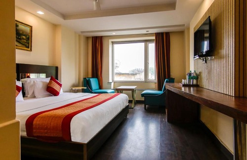 Paharganj Hotel | Hotel Neu Villa - Walk In from New Delhi Railway Station