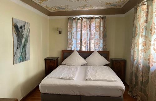 Volkach Hotel | Hotel Neuhauser