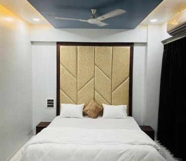 Surat Hotel | Hotel New City Light