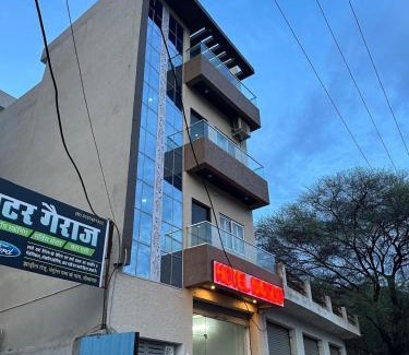 Lake Pichola Hotel | Hotel Ningbo Udaipur