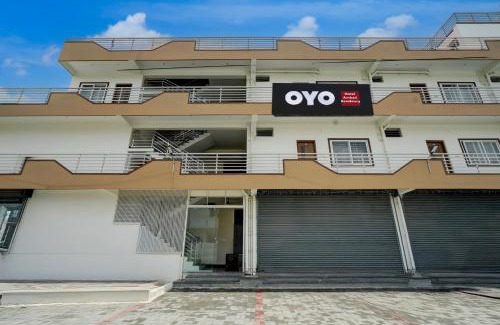 Kadakola Hotel | Hotel O Ambari Residency