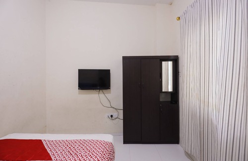 Lubuk Baja Hotel | Hotel O Baloi Homestay