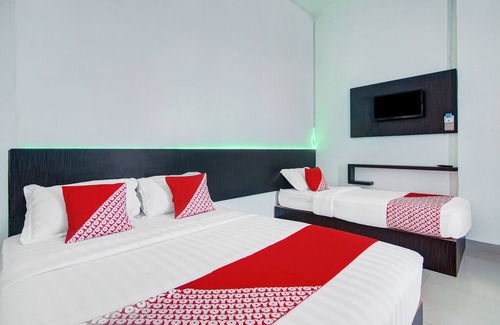 Bukittinggi Hotel | Hotel O Bukittinggi near Jam Gadang