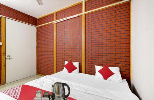 Surat Hotel | Hotel O Cozy Rooms