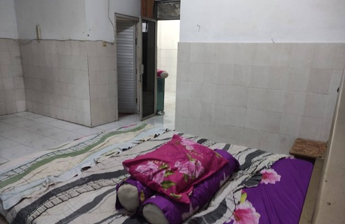 Gresik Hotel | Hotel O Homestay Sehat