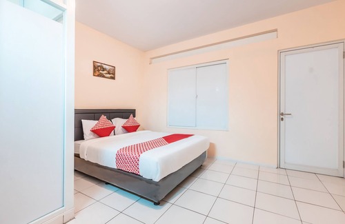 Menteng Hotel | Hotel O J&b Room Pramuka