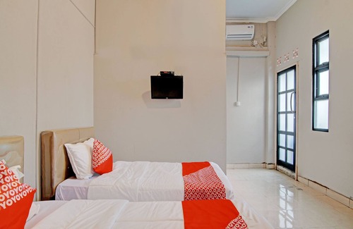 Pekanbaru Hotel | Hotel O Kalista Guest House Syariah