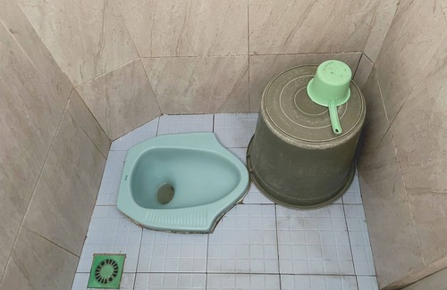 Gresik Hotel | Hotel O Karman's Sari Homestay Syariah