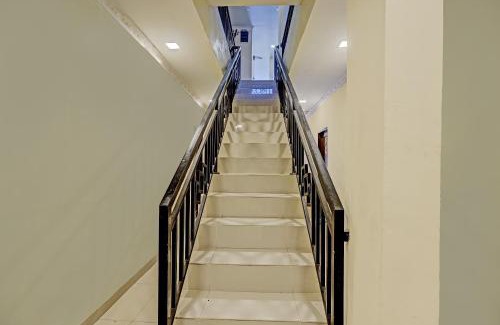 Lubuk Baja Hotel | Hotel O Nagoya House Syariah