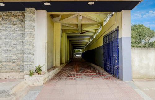 Neyveli Hotel | Hotel O Neyveli Central Railway Junction Formerly MP Residency