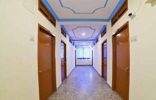 Warangal Hotel | Hotel O Radika Residency