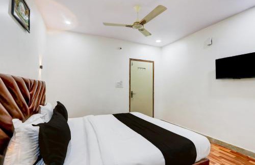 Hyderabad Hotel | HOTEL O RMS GRAND
